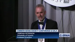 Dr. Jordan B. Peterson Accepts The Sir Roger Scruton Prize at 2022 Common Sense Gala