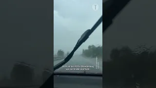 Unwetter in Berlin entwurzelt Baum, überflutet Straßen, Ausnahmezustand | S-Bahn, Hertha-Training