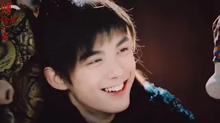 Wu Lei as Zhan Xiong Fei. He's so cute. Magic Star 2017 #leowu #wulei