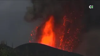 Imágenes de una de las bocas del volcán grabadas por Televisión Canaria | Buenos días, Canarias