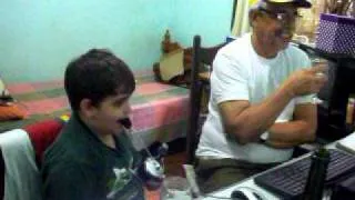 Andreas atacando de russo em "Crane's crying" de Vitas