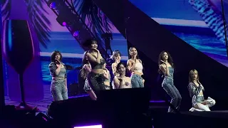 230702 [4K 60 FPS] Twice (트와이스) - 'Alcohol-Free' FANCAM [READY TO BE 5TH TOUR IN TORONTO]