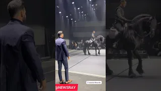 E o Gusttavo Lima que levou um cavalo para o palco do buteco