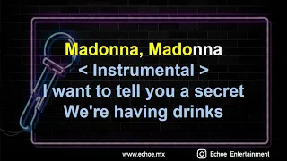 Robbie Williams - She s Madonna (Versión Karaoke)