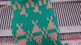 card pattern on knitting machine