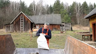 Transformation of an abandoned hut. Cleaning out the basement. Attic overview. Garbage removal