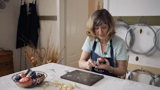 Takto zdobia kraslice profesionálky – Ivana Veneniová a kraslice oblepované slamou
