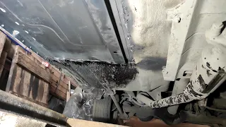 Ремонт пола ВАЗ 2107 ремонт кузова сварка кузовной ремонт