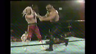 1986 08 16 Road Warriors vs Midnight Express