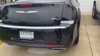 2015 Chrysler 300 v6 Rear Muffler Delete (cold start)