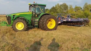 Целина. Будни тракториста.  John deere 8430. деревенская жизнь.  татар кое. курай.