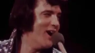 Elvis Presley Blue Suede Shoes 1971 (rockin' version)