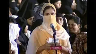 Hindu Sister Renuka Made Fun With Dr. Zakir Naik (Urdu)