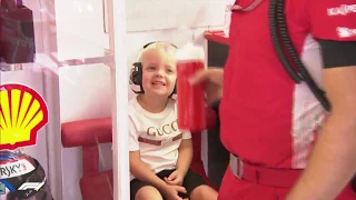 Hungary 2018 FP3 Kimi Räikkönen with Son Robin in the Garage 😊