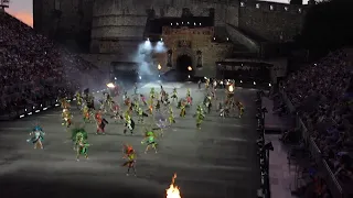 Edinburgh Military Tattoo 2022 - 6 - Banda Monumental de Mexico - Aztec Warriors