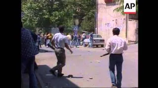 Turkey - Students clash