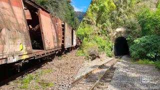 FOMOS EM BUSCA DOS TRENS E TÚNEIS ABANDONADOS#maria fumaça#túnel escuro#