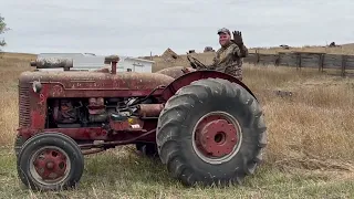 Barn Find! Old WD-9 International / McCormick Deering Tractor