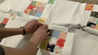 How to pin and match seams on long quilt rows #howtoquilt #quiltingtutorial #quiltingtips #quilting