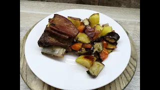 Говяжьи рёбрышки с овощами за 10 минут + 40 минут в духовке! Beef ribs with vegetables!