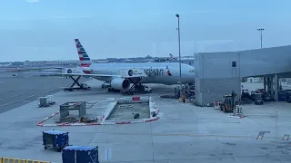 American Airlines Terminal 8  Walkthrough John F Kennedy International Airport JFK ( Muted ) 7/18/21