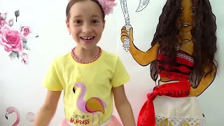Princess MOANA MAKEUP Tutorial for Kids & Costume Disney Princess, Sofia Plays with Toys for girls