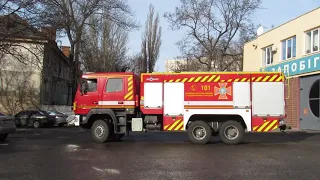 New firetrucks МАЗ 63022 530М. Lights+siren demo