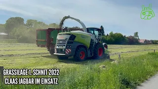 Grassilage - 1. Schnitt 2022 | Claas Jaguar im Einsatz