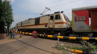 Dangerous Aggressive Shanti Niketan Express Extremely Furious Moved Throughout Railgate