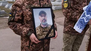 У Житомирі попрощалися із Героєм: Олександр Костецький загинув на Сході України