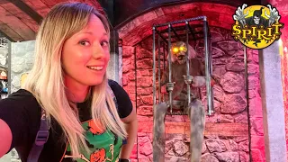 Spirit Halloween 2022 OPENS! Full Store Tour / NEW Animatronics, Decor, Costumes, Props & MORE!