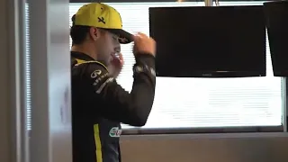 Ricciardo wants to get out of that goddamn hellhole