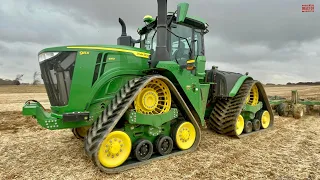 Big JOHN DEERE Tractors  Working on Fall Tillage