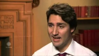 JustinTrudeau sounding like an Idiot. Canada's leader is embarrassing..