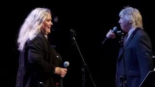 Opus One plays Mike Oldfield's Tricks of the Light with Anita Hegerland & Barry Palmer (fragment)