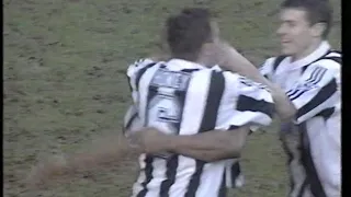 Newcastle United v Sheffield Wednesday 1995/96