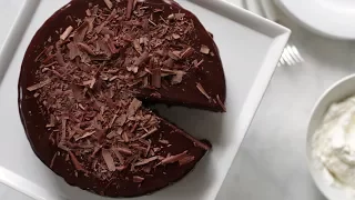 Easy Chocolate Cake- Everyday Food with Sarah Carey