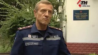 В ХАРЬКОВЕ СОЖГЛИ АВТО ЛИДЕРА "СХИДНОГО КОРПУСА"-01.09.2017