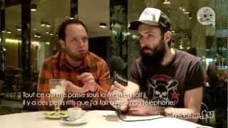 Un Café Avec Dan Le Sac vs. Scroobius Pip ! Interview VOST