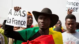 Pourquoi la #France d'Emmanuel Macron est-elle chassée d'#Afrique ? - François Asselineau