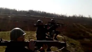 Новобранцы армии Украины учатся стрелять из гранатомётов