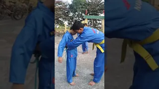 Hướng Dẫn Cách Thắt Đai Vovinam Cho Võ Sinh Mới I Nguyễn Đức Mẫn #Shorts