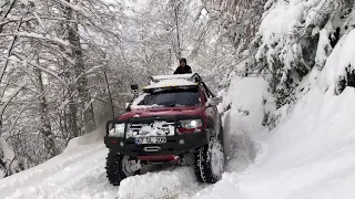 Jeep Grand Cherokee 4.7 V8 & Mitsubishi L200 Offroad Snow