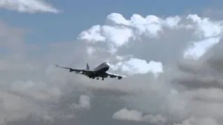 British Airways Boeing 747-436 Landing at Vancouver International Airport (YVR) Runway 26R