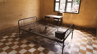 🇰🇭  Visiting the S21 Tuol Sleng Genocide Museum in Phnom Penh Cambodia