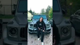 Валя Карнавал купила гелик 😍🥰😍