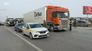 В Казани на Горьковском шоссе полиция проверяет автотранспорт