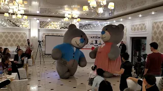 Надувные мишки Тедди на годике в Алматы.