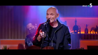 Le live : Gaëtan Roussel « Je me jette à ton coup » - C à Vous - 23/03/2021