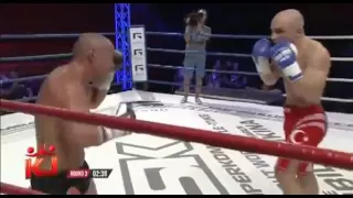 Superkompat: Iron Mike Zambidis VS Harun Kina VIP edition